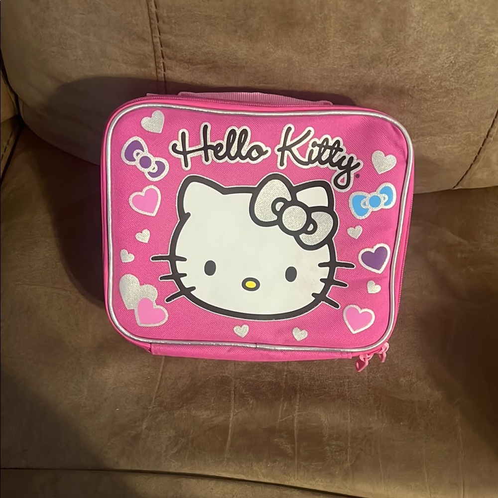 Hello Kitty Pink Lunch Box